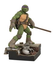 TMNT GALLERY DLX DONATELLO PVC STATUE